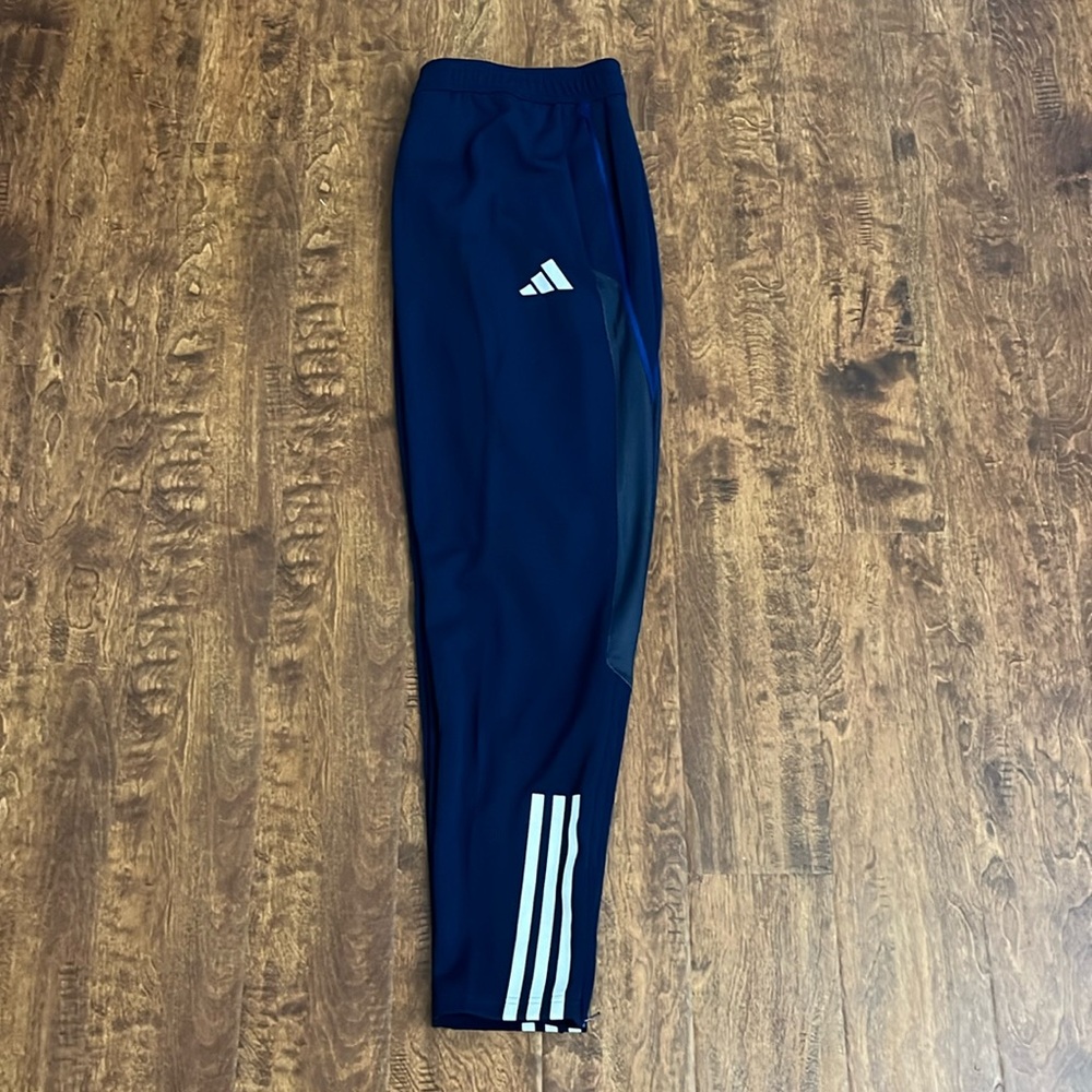 Adidas TIRO23 Training Joggers Size XL
